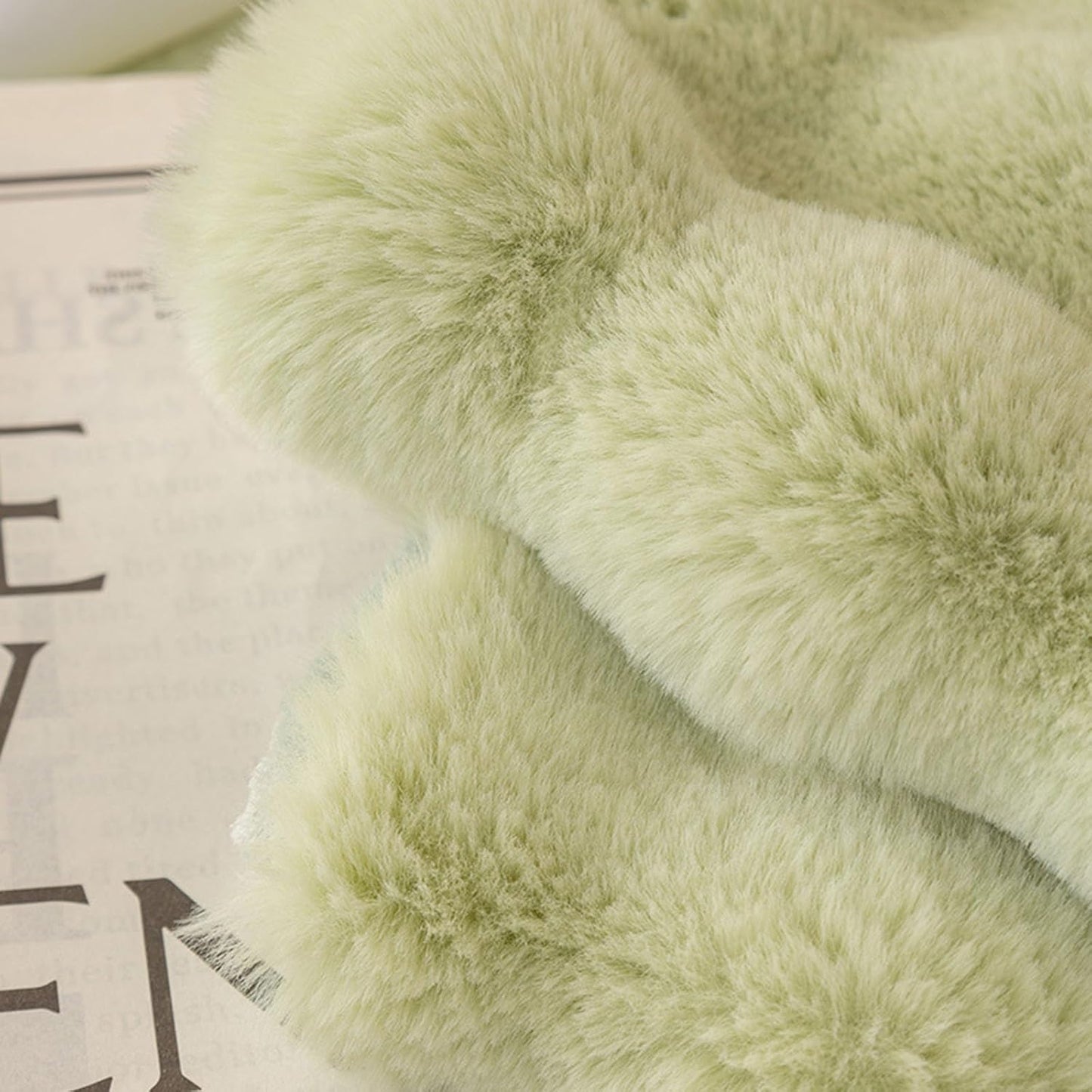 Cosy Plush Solid Colour Non-Slip Couch Cover, Funny Couch Cover, Soothing Home Sofa Covers, Fluffy Thick Plush Sofa Cushion (Grey, 43.3in*70.9in)